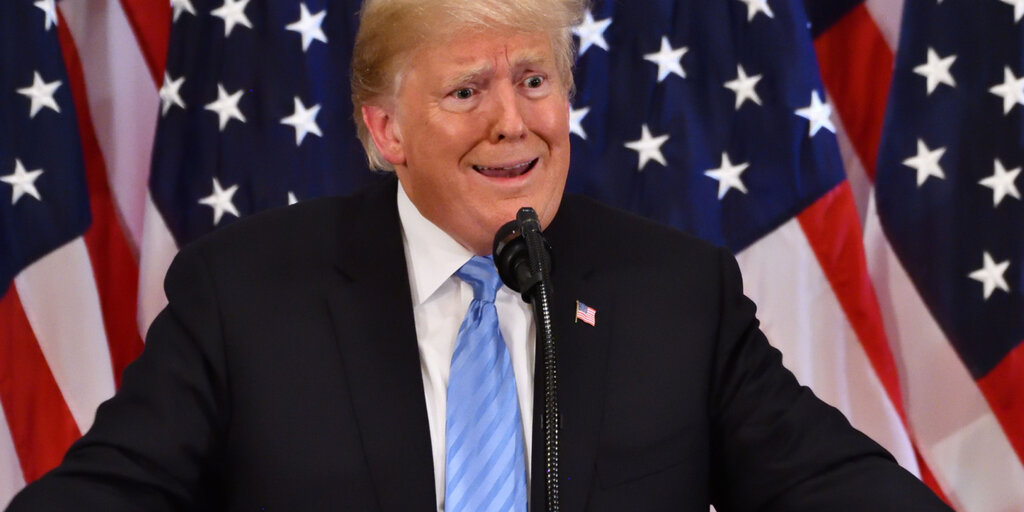 Trump Denies Considering Bitcoin Skeptic Jamie Dimon or BlackRock's Fink for Treasury