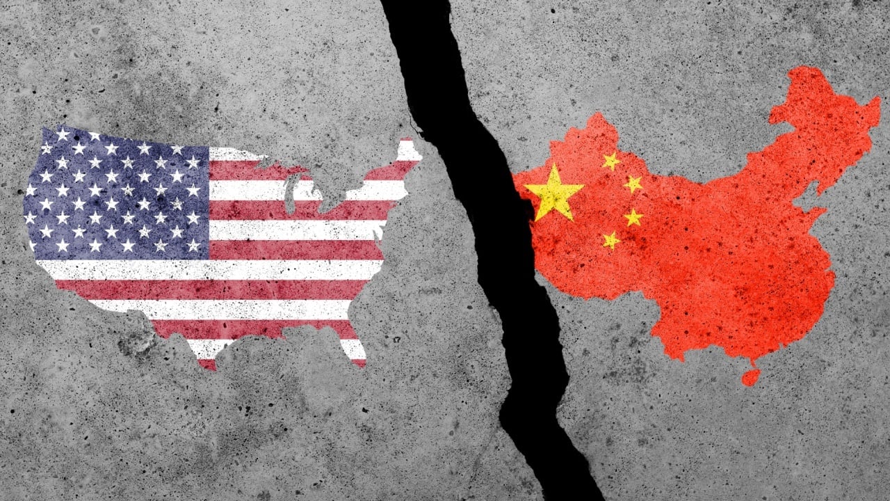 China Will Strike Back: Scaramucci Predicts Currency War, IP Theft, Treasury Sell-off