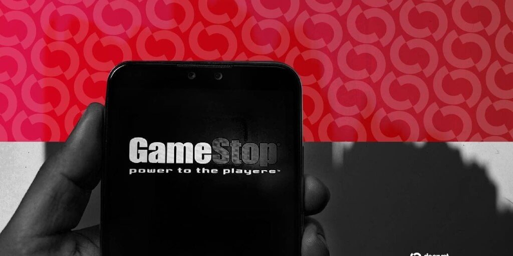 Will GameStop Buy More Bitcoin? Shares Plunge Amid 'Black Box' Criticism Over Strategy