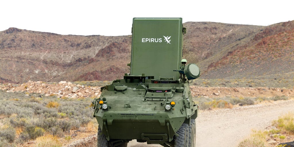 Meet the Microwave Weapon That Zaps Swarms of Drones From the Sky