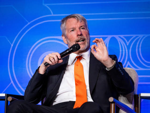 Strategy's Saylor Teases New Bitcoin Buy Despite Fed Hike and CLARITY Setback